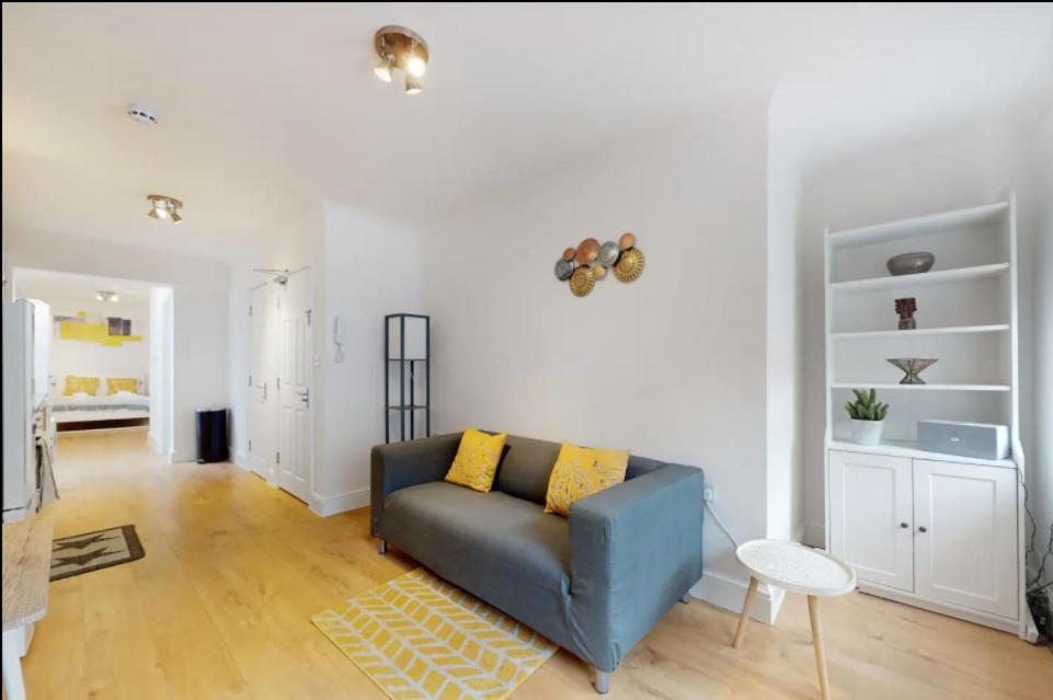 New Spacious 1 Bed Studio Flat In Aldgate Leilighet London Eksteriør bilde